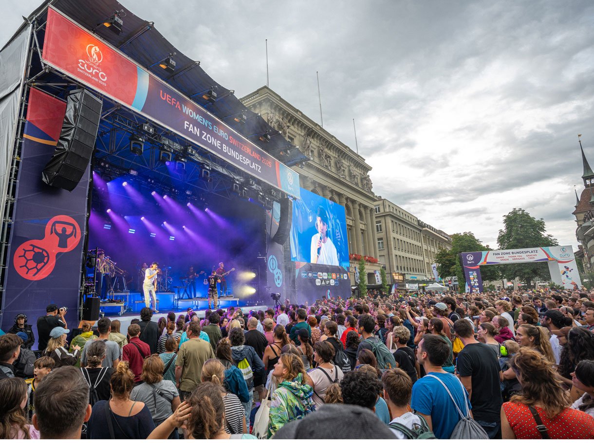 UEFA Women's EURO 2025, Bernese ball magic stage from the front